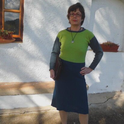 ISPICA, woollen dress - knitting pattern