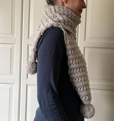 Easy Crochet Scarf Pattern for Women: Two Pom-Bombs Crochet Scarf