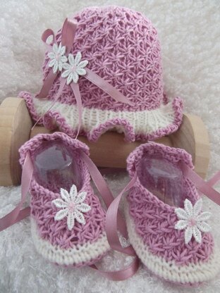 Hat and Shoe set