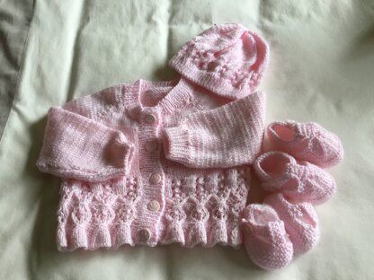 still knitting for twins