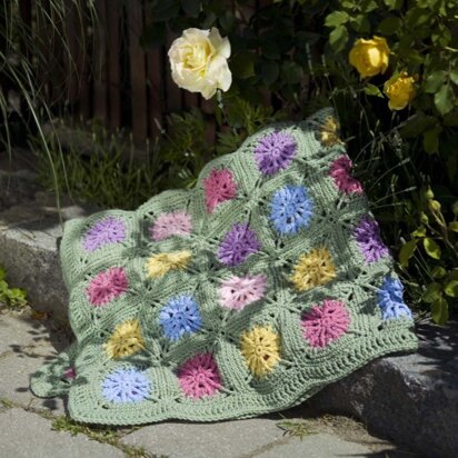 Crochet Flower Field in Red Heart Super Saver Economy Solids - WR1654