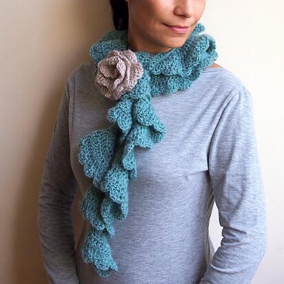 Ruffles spiral flower scarf