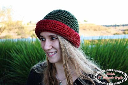 Reversible Textured Slouchy Beanie