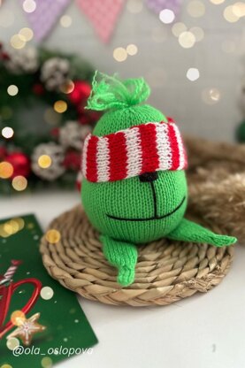 Christmas Gnome Knitting Pattern