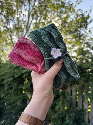 Wavy Chevron Glasses Case