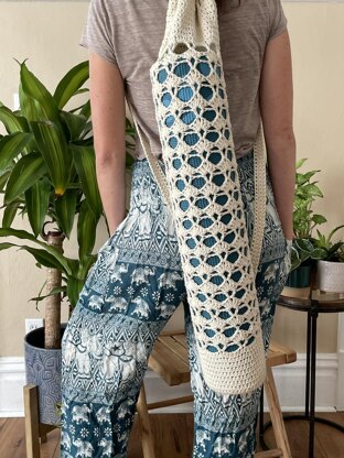 Ananda Yoga Mat Bag Crochet pattern by Lindsey Roe