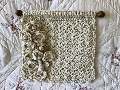 Alabaster Bouquet Wall Hanging