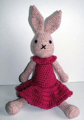 Crochet Pattern Bunny Happy!