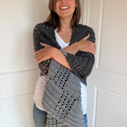 Checkerboard Wrap Shawl: Easy Crochet Shawl Pattern