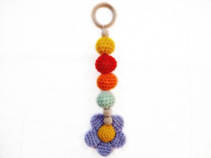 Crochet pattern free flower pendant