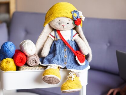 Doll clothes, Crochet Pattern - Outfit Kylie for Toy