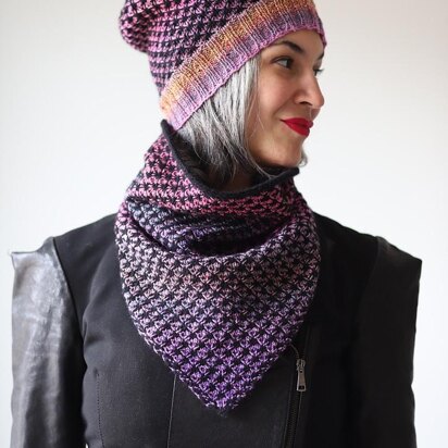 Thistle Thorn Cowl