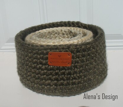 Easy Crocheted Baskets