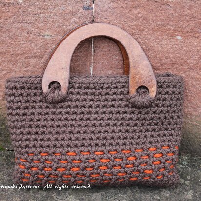 Womens crochet retro bag in Red Heart Lisa Big