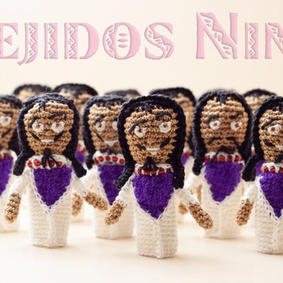 Crochet Pattern for a handmade stuffed double sided Emperor Finger Puppet