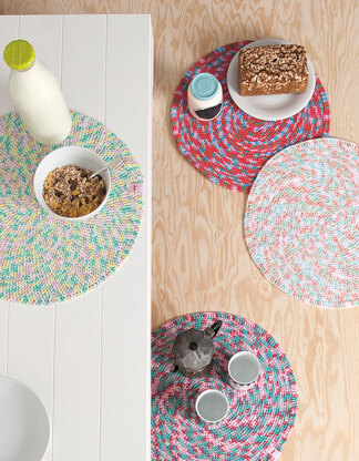 Round Placemat in Rico Creative Cotton Print Aran - 37 - Downloadable PDF