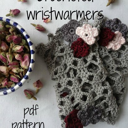 Lace Wrist Warmers