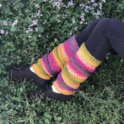 Comfy Coral Reef Legwarmers