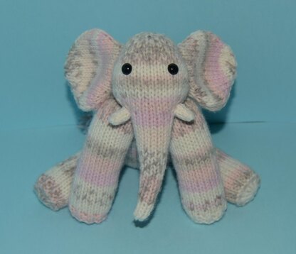 Esie The Elephant