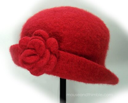 Felted Cloche & Flower Brooch US TERMS 1423