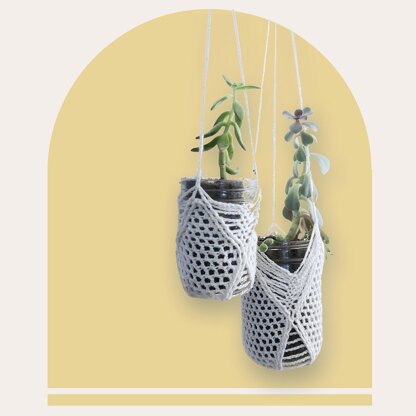 Tamarisk Hanging Planter