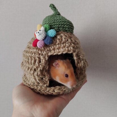 Jute hamster house