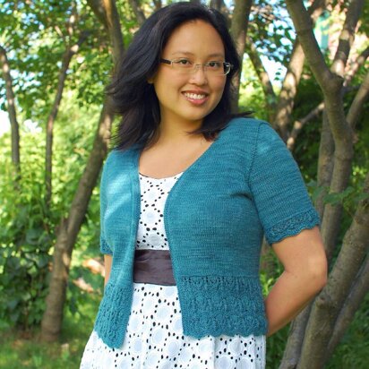 Laura Chau Bellevue Cardigan for Fingering Weight Yarn PDF