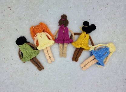 Pocket Dolls Knitting Pattern - Dress Up Dolly