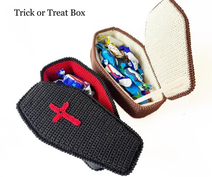 Dracula coffin bed Crochet casket Vampire bat Trick or treat box Halloween Decorations Crochet pattern