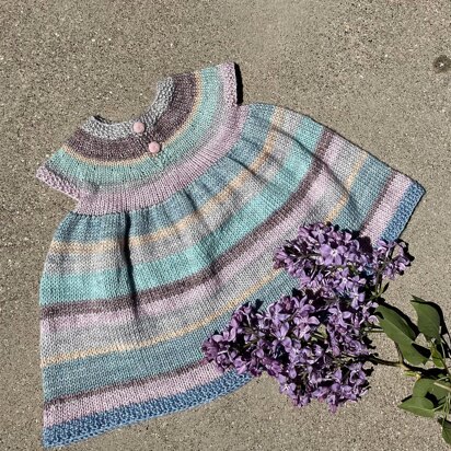 Everton Dress - knitting pattern
