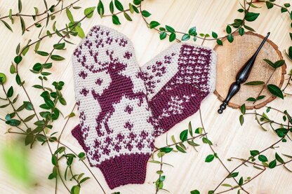 Fair Isle Deer Mittens