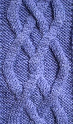 AuClair Cabled Scarf