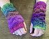 Easy Check Fingerless Mittens