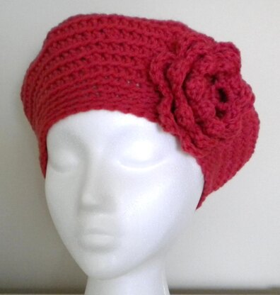 Spider Web Beret with Flower