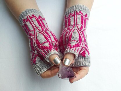 Multifaceted Mitts