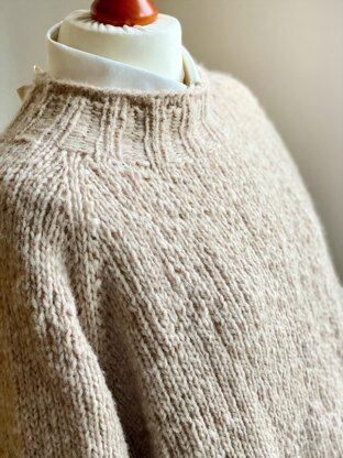 Imkes Raglan Sweater