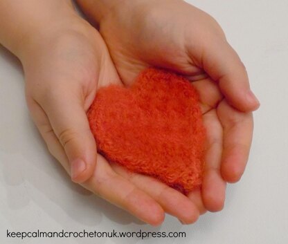 Little Felted Hearts