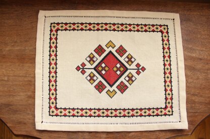 Avlea Folk Embroidery Anatolian Argyle Table Mat - Downloadable PDF