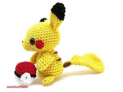 Mini Pikachu Amigurumi