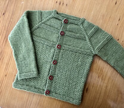 Little boy's cardigan