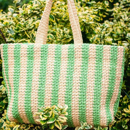 Large beach raffia bag