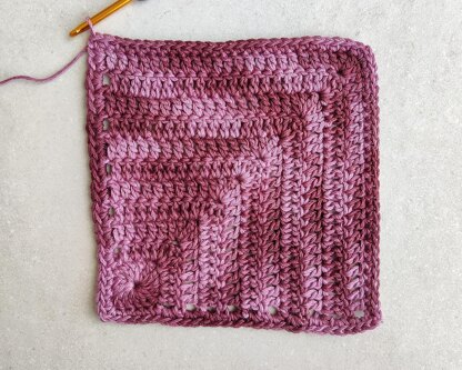 Mitered Blanket Square