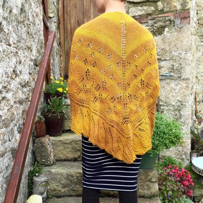 Pentewan Valley Shawl