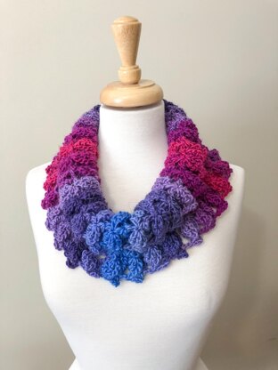 Autumn Textures Cowl