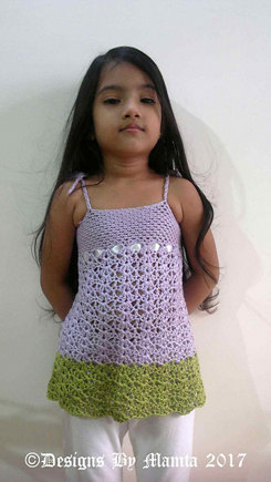 Bellflower Top Crochet Pattern For Girls #4