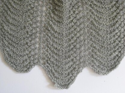 Old Shale Stitch Scarf