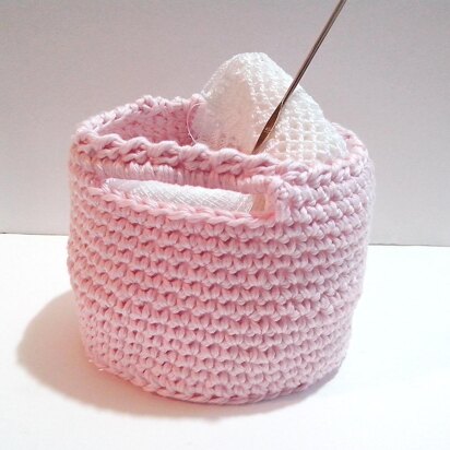 Pink mini basket