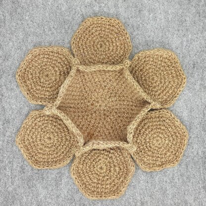 Jute hexagon coasters with holder