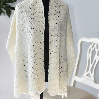 Sweetwater Wrap Knitting pattern by Sophia Minakais