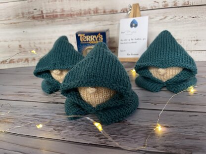 The Traitors Inspired Chocolate Orange Cover Knitting Pattern